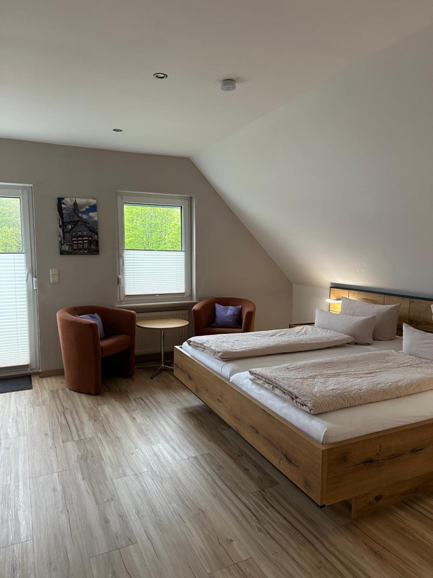 Beilsteiner Gaestehaus ไบล์ชไตน์ ภายนอก รูปภาพ
